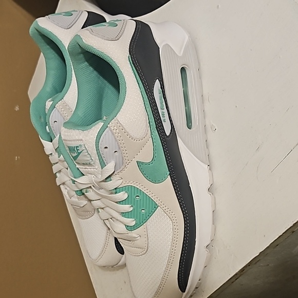 Nike Air Max 90 men's size 10 - Picture 3 of 6